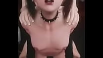 Femboy gotico gemendo
