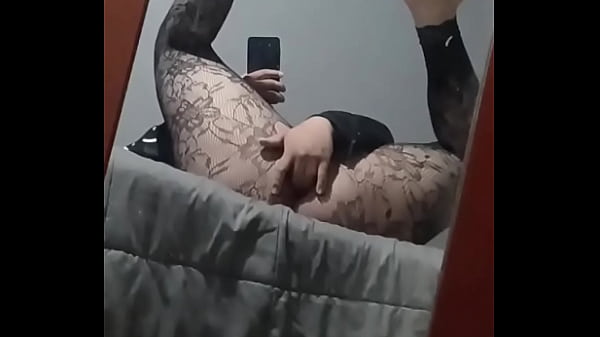 Holi papi no quieres follarme