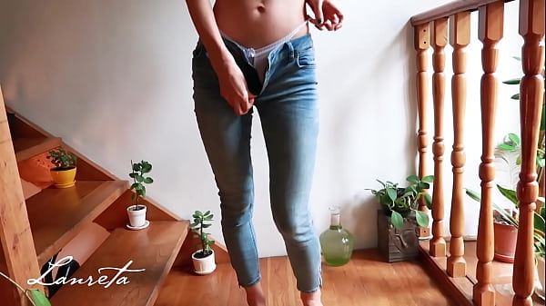 Amateur Lanreta’s Intense Squirt and Throbbing Pleasure Experience