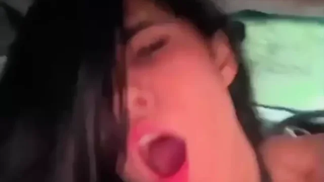 Steamy Car Sex – Amateur HD