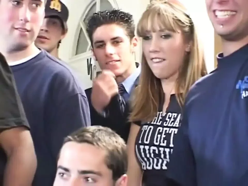 College Girls Sucking Cock – Amateur HD