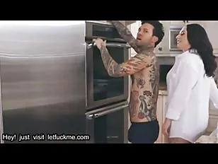 Zanna Blue’s Intense Anal Experience – RealityKings HD