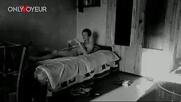 Passionate Teen Couple in Homemade Voyeur Adventure – HD