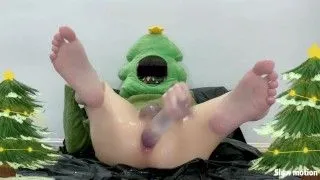 Holiday Themed Twink Play with Sex Toys – Explore the Fun