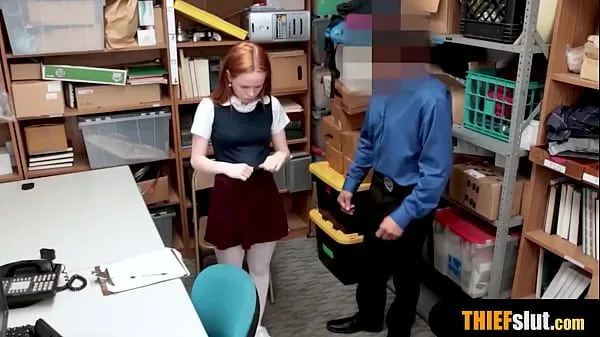 Sizzling Encounter: Young Beauty in a Doggystyle Adventure