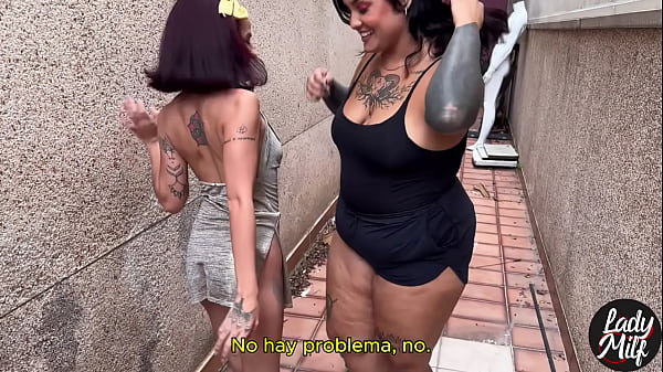 Universitaria Go-Pro en Callejón: Encuentro Apasionado en HD