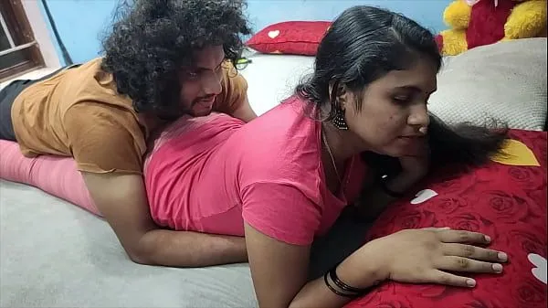 Passionate Desi Couple’s Intimate Bedroom Exploration
