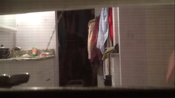 Intimate Amateur Close-Ups in Hidden Cam Showers | Voyeur HD