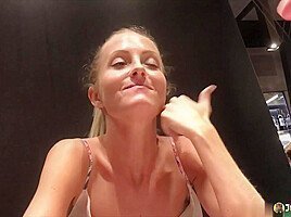 Cecylia’s Captivating Performance – JohntronX Videos