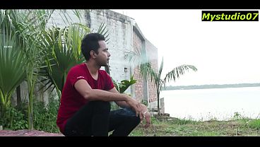 Unexpected Encounter: Day Laborer and Stranger’s Intimate Experience